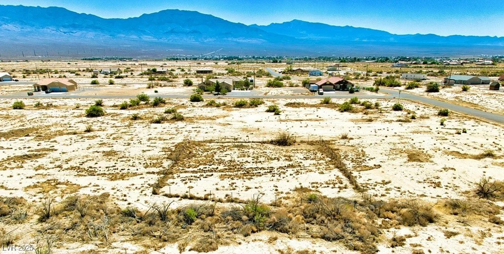5680 Linger, Pahrump, NV 89060