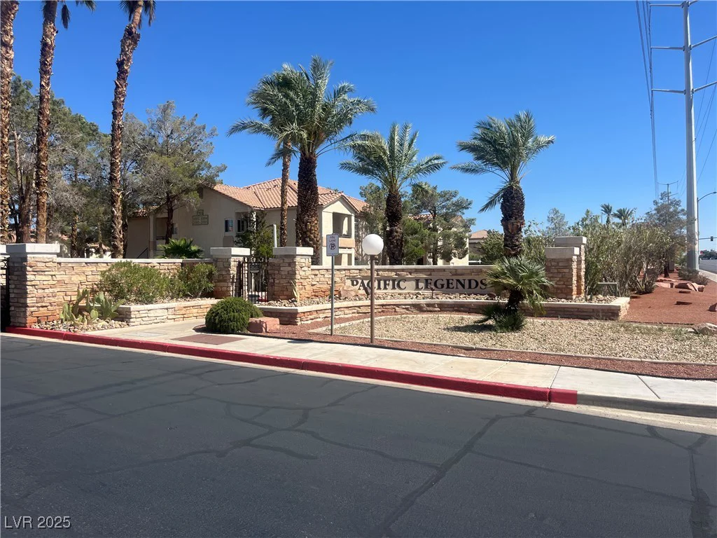 1830 Buffalo, Las Vegas, NV 89128