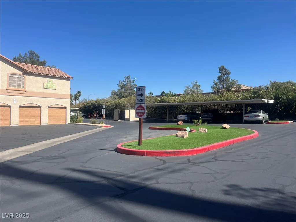 1830 Buffalo, Las Vegas, NV 89128