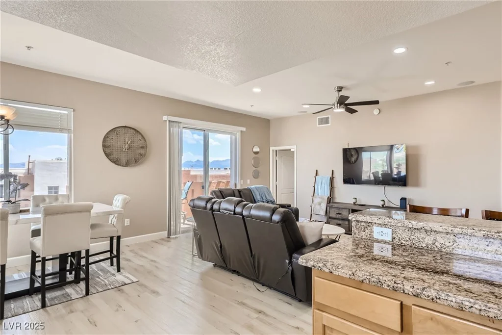 63 Agate, Las Vegas, NV 89123