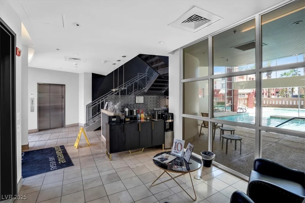 63 Agate, Las Vegas, NV 89123