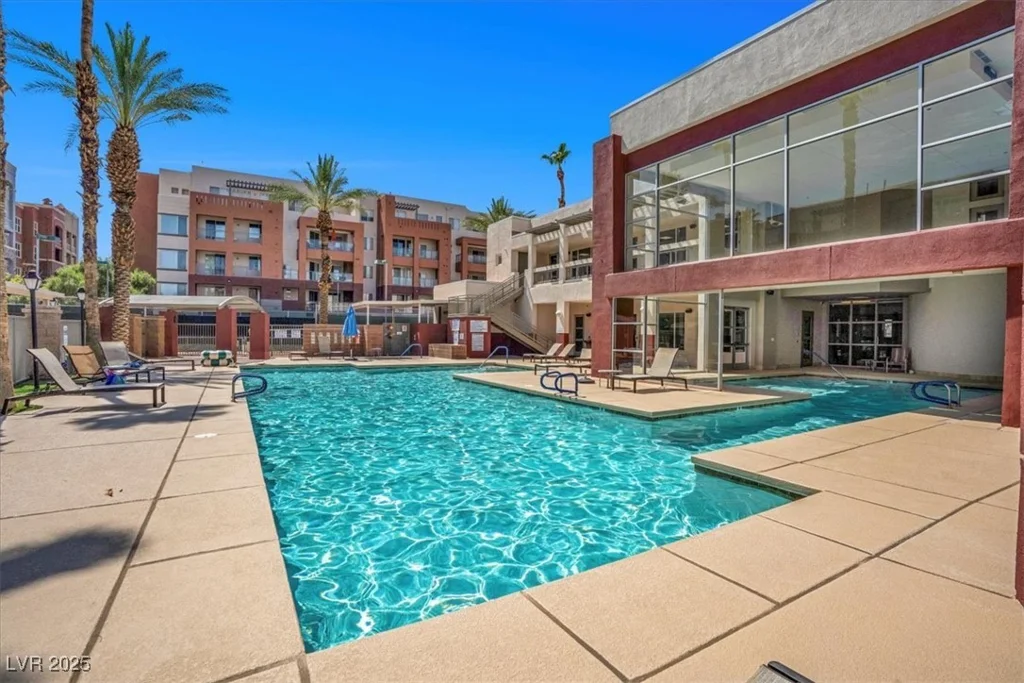 63 Agate, Las Vegas, NV 89123