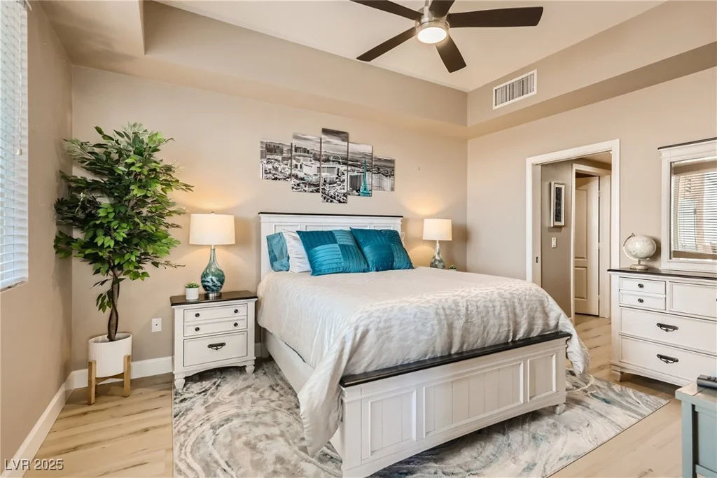 63 Agate, Las Vegas, NV 89123