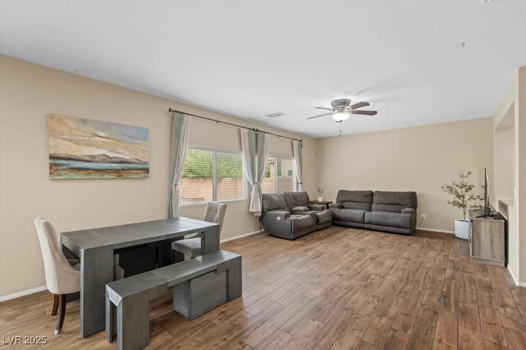 7028 Weavers, North Las Vegas, NV 89084