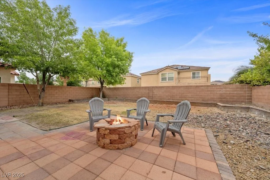 7028 Weavers, North Las Vegas, NV 89084