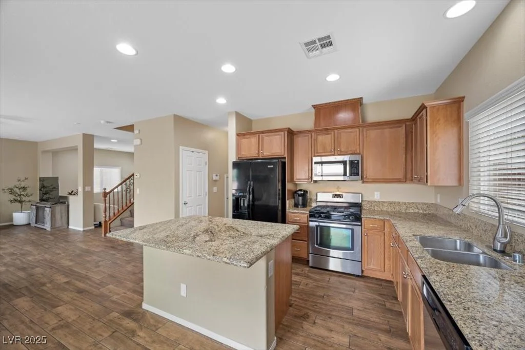 7028 Weavers, North Las Vegas, NV 89084