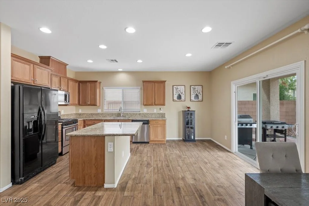 7028 Weavers, North Las Vegas, NV 89084
