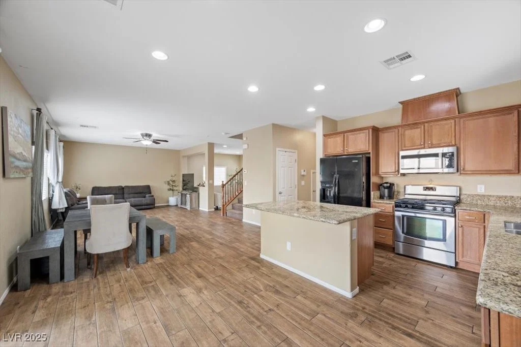7028 Weavers, North Las Vegas, NV 89084