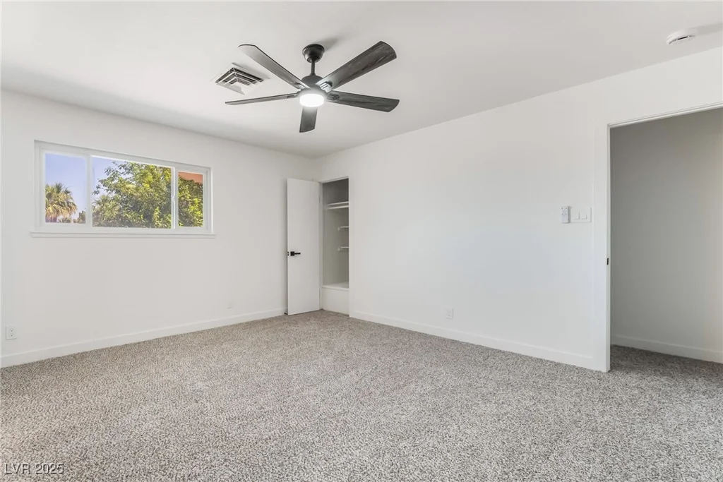 3463 Haverford, Las Vegas, NV 89121