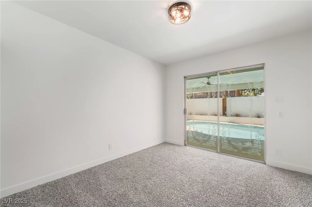 3463 Haverford, Las Vegas, NV 89121