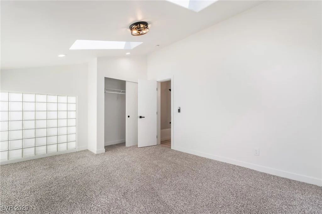 3463 Haverford, Las Vegas, NV 89121