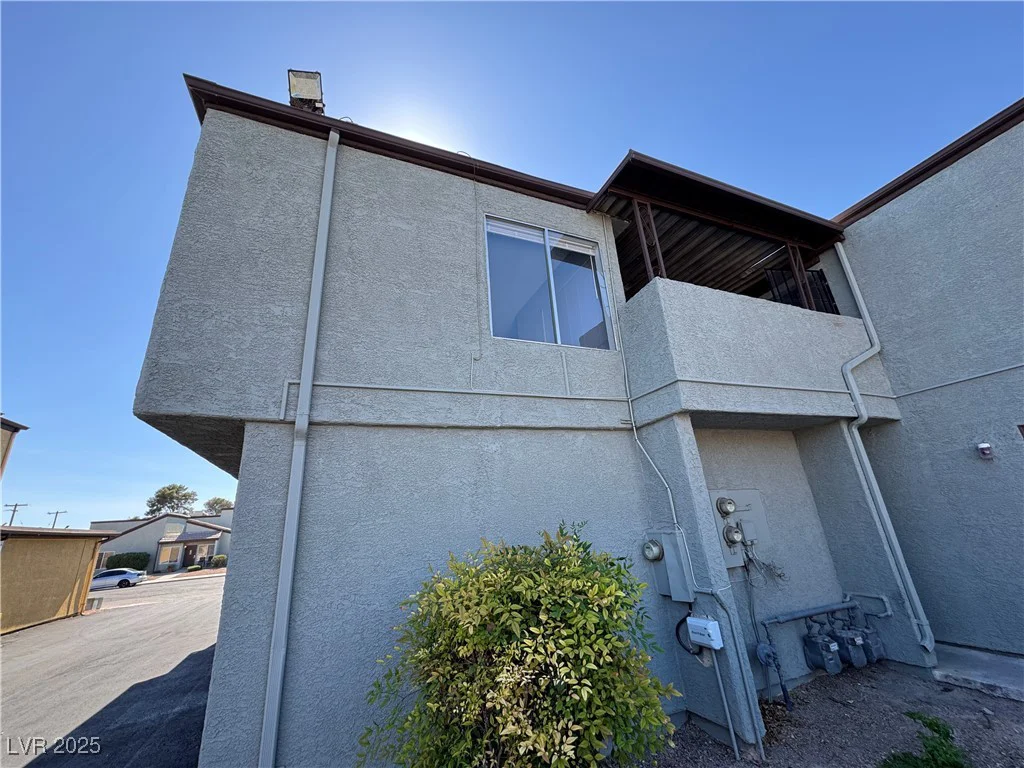 1460 Hialeah, Las Vegas, NV 89119