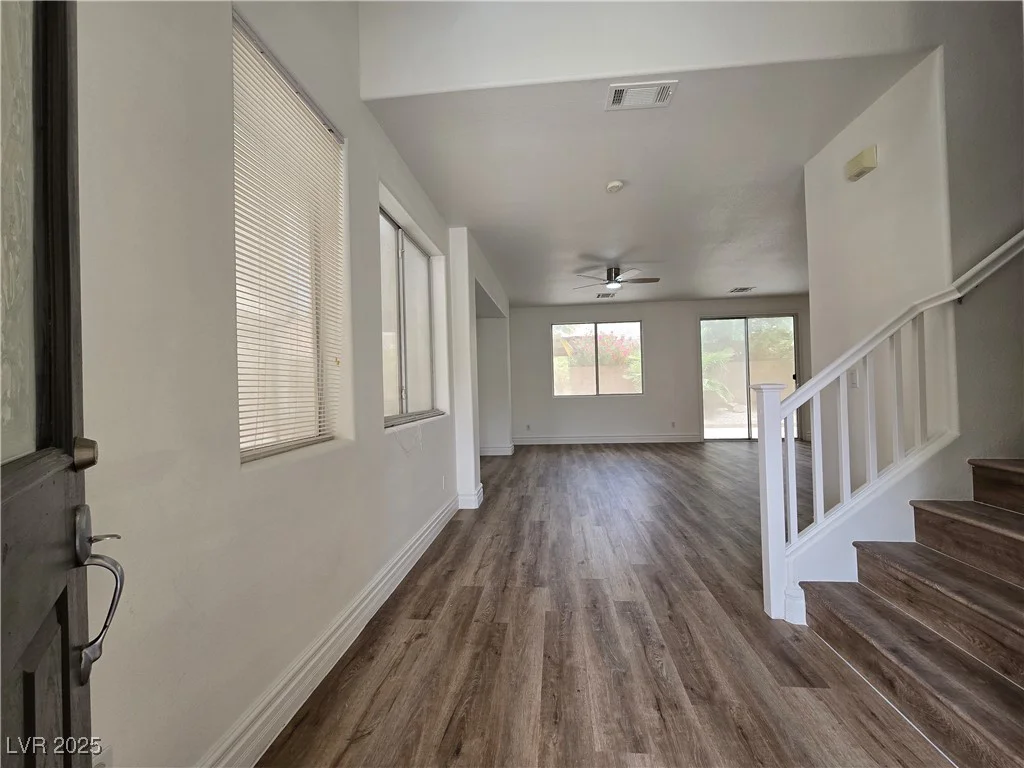 6638 Babys Tear, Las Vegas, NV 89148