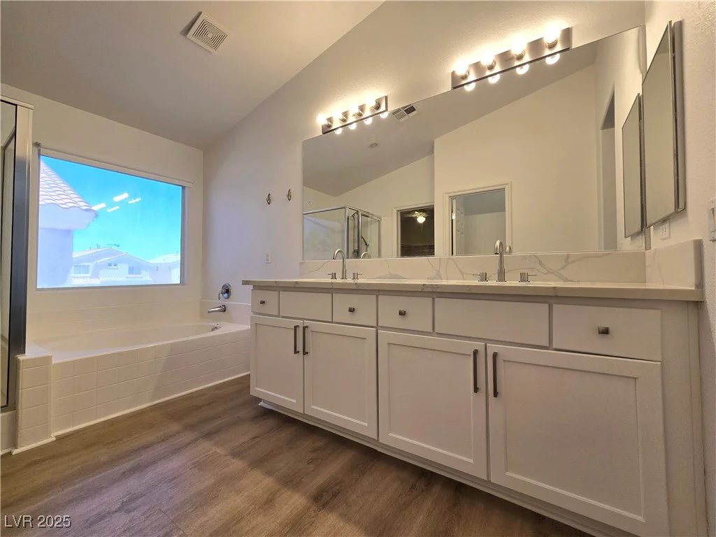 6638 Babys Tear, Las Vegas, NV 89148
