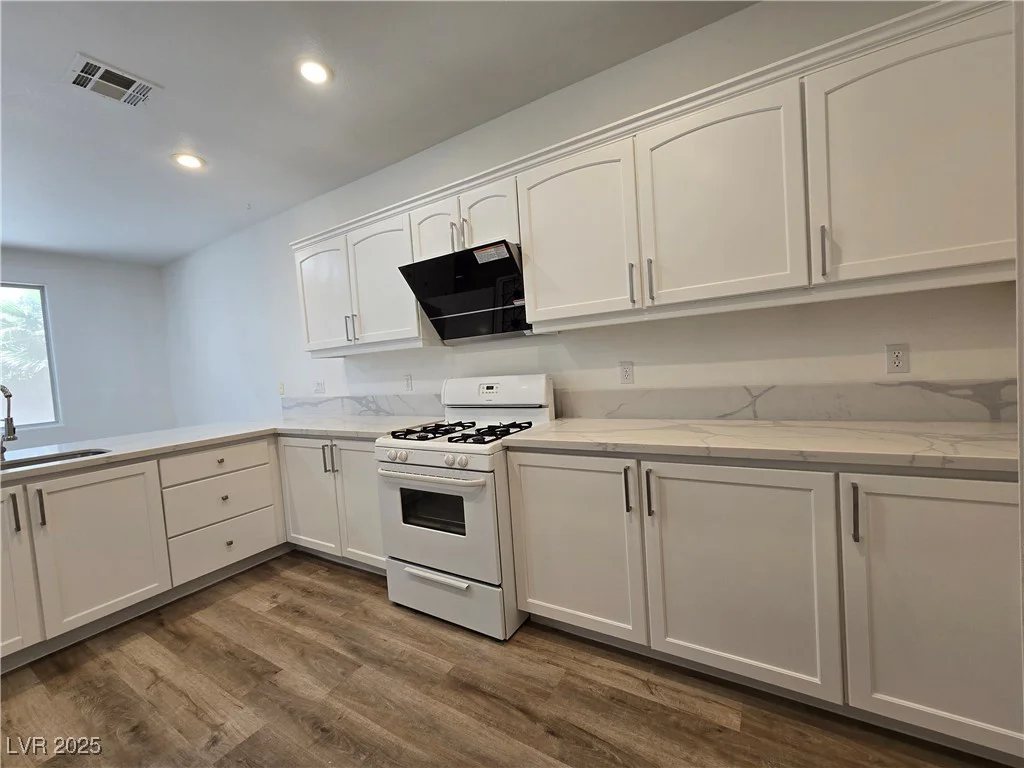 6638 Babys Tear, Las Vegas, NV 89148