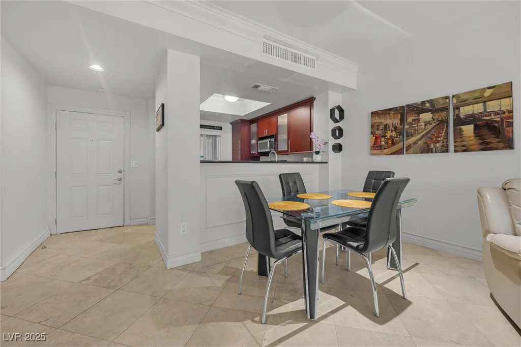 270 Flamingo, Las Vegas, NV 89169