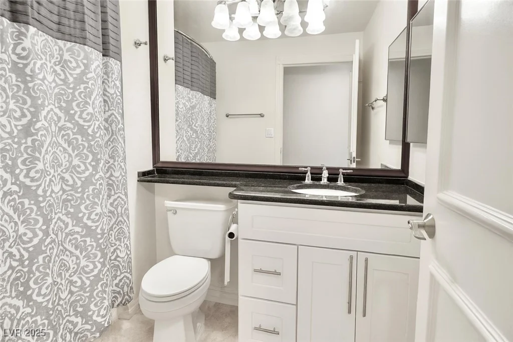 270 Flamingo, Las Vegas, NV 89169