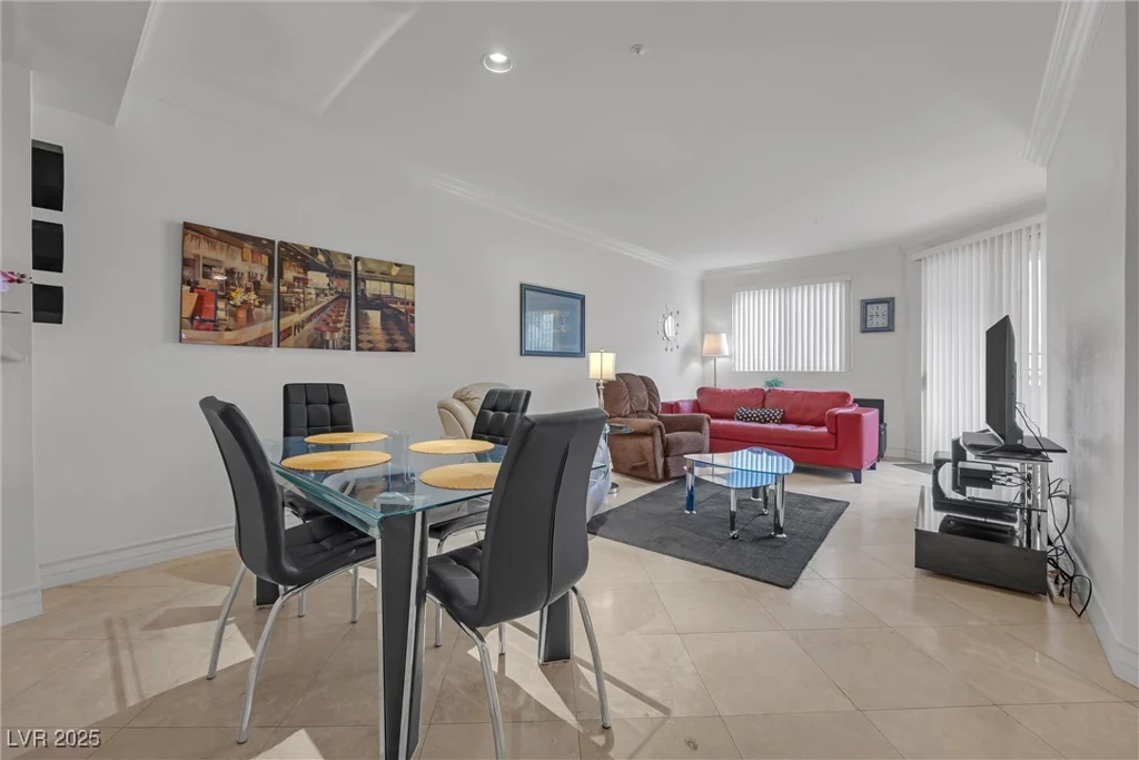 270 Flamingo, Las Vegas, NV 89169