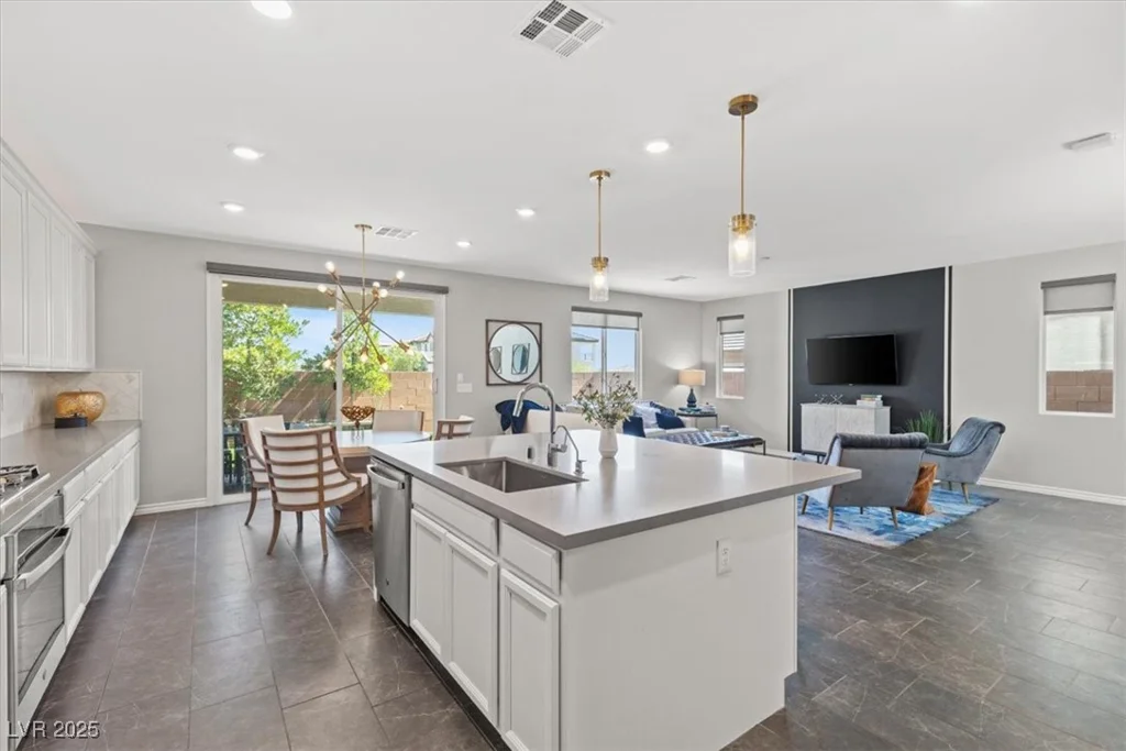 10776 Maltese Falcon, Las Vegas, NV 89129