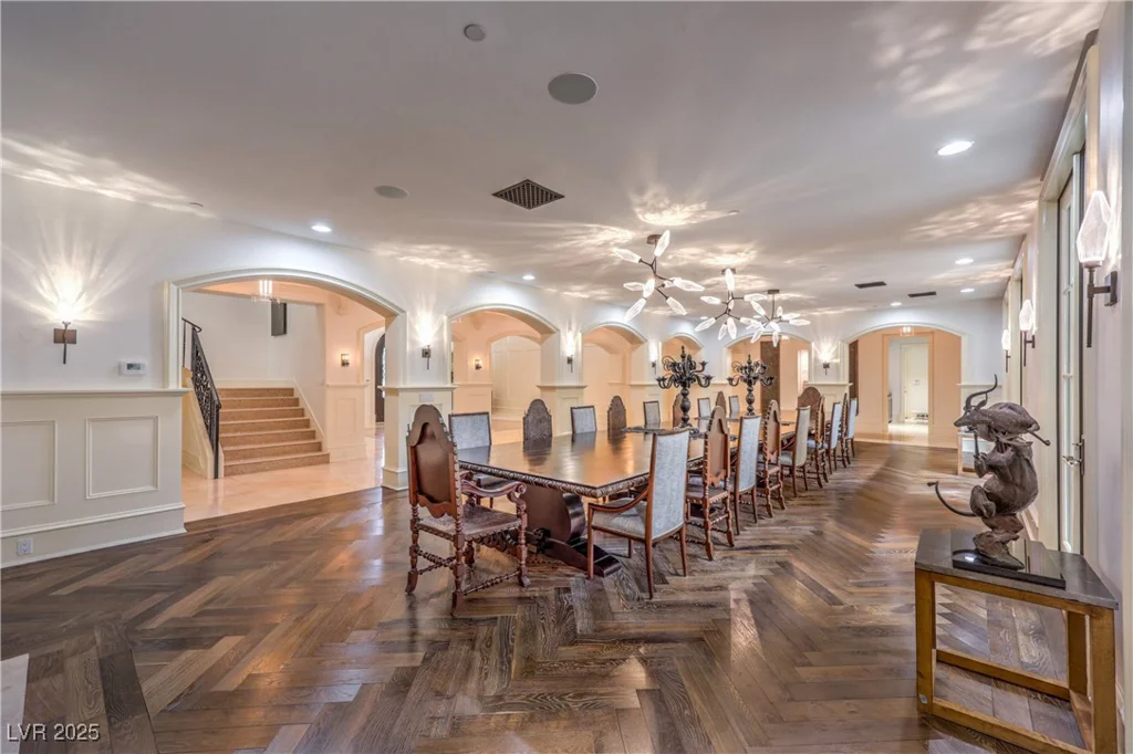30 Augusta Canyon, Las Vegas, NV 89141