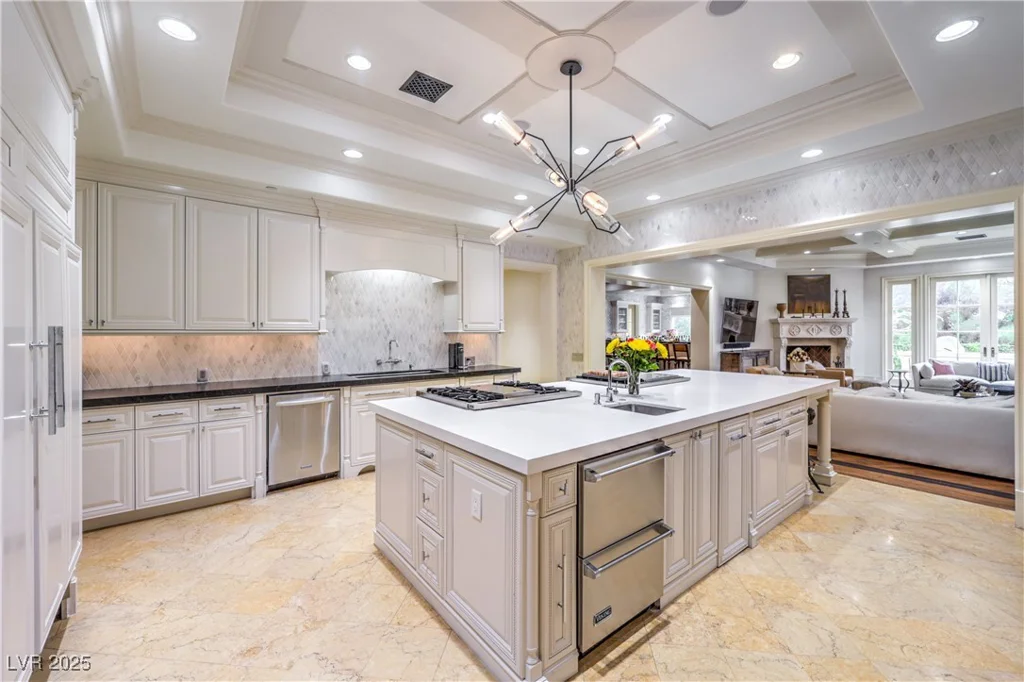 30 Augusta Canyon, Las Vegas, NV 89141