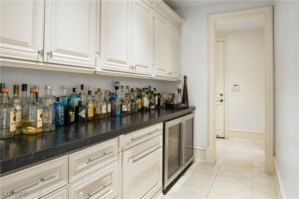 30 Augusta Canyon, Las Vegas, NV 89141