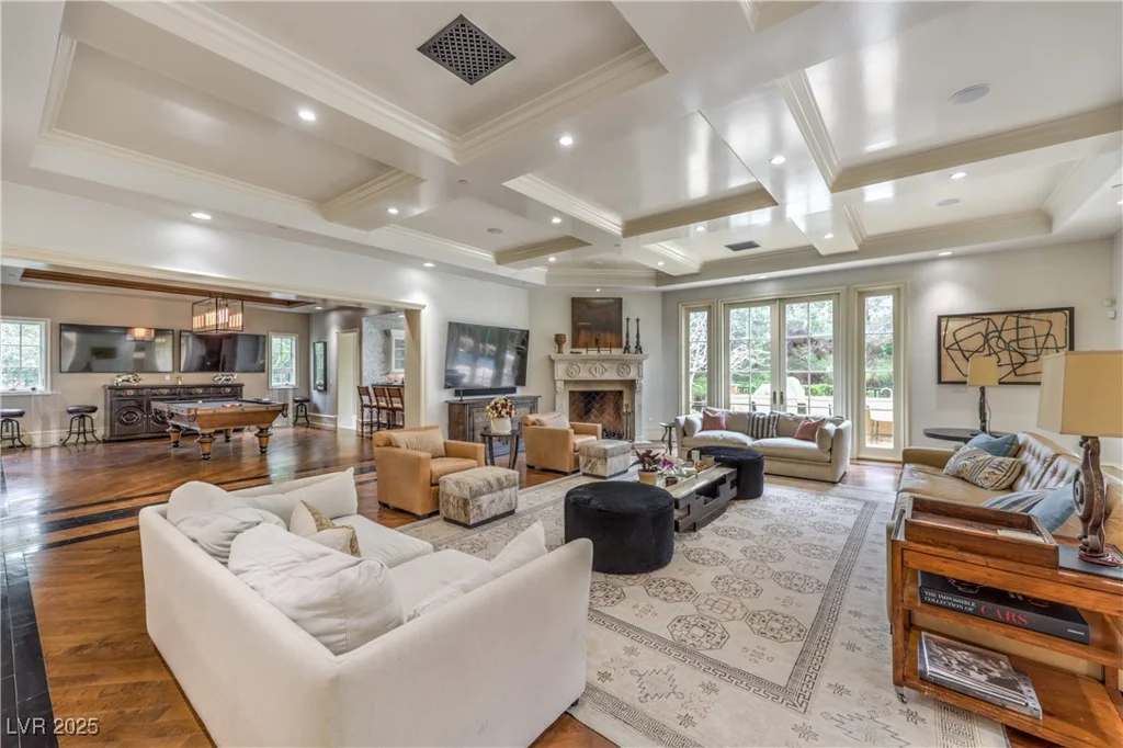 30 Augusta Canyon, Las Vegas, NV 89141