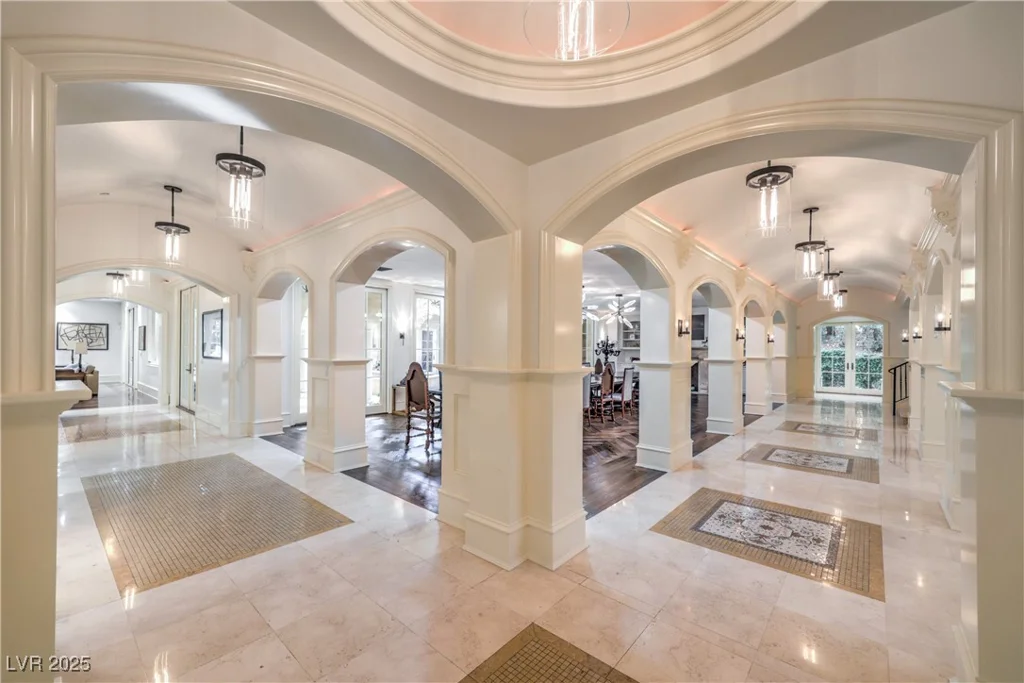 30 Augusta Canyon, Las Vegas, NV 89141
