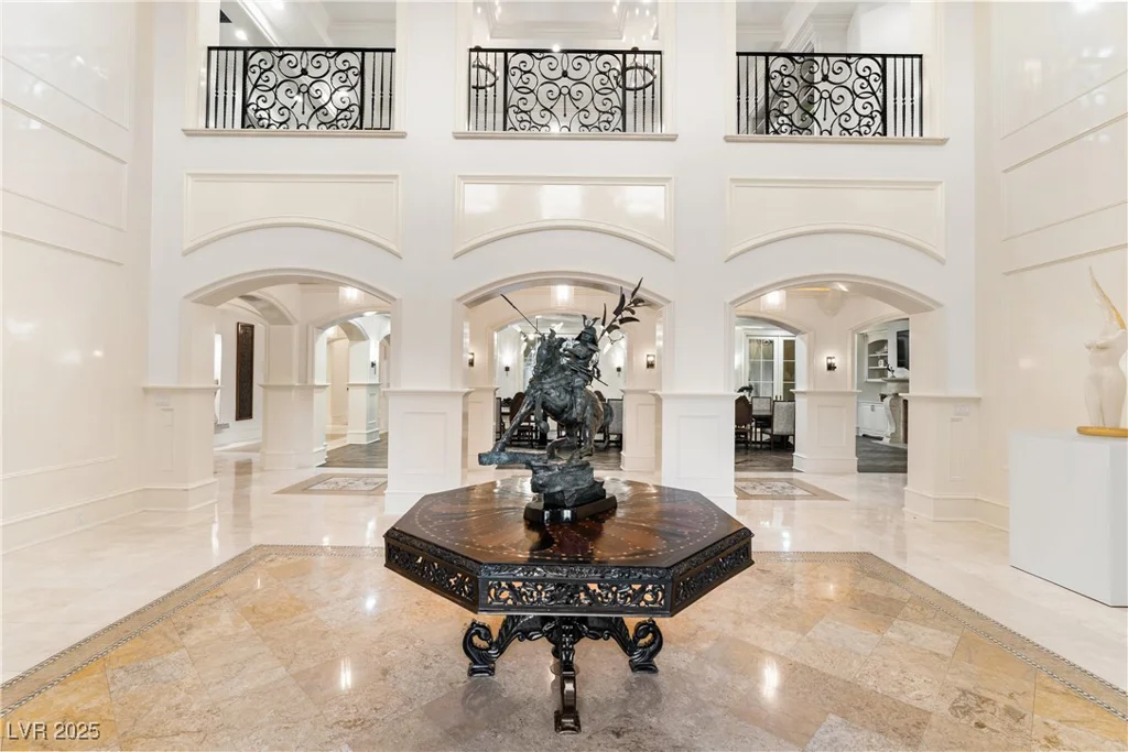 30 Augusta Canyon, Las Vegas, NV 89141