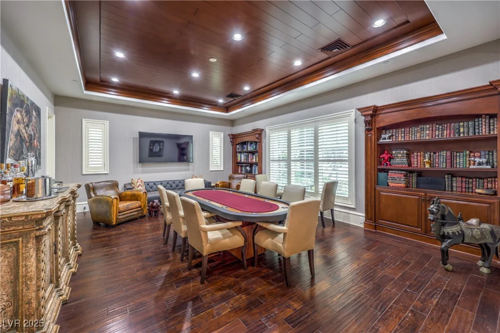 30 Augusta Canyon, Las Vegas, NV 89141