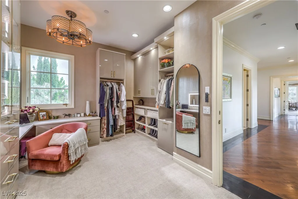 30 Augusta Canyon, Las Vegas, NV 89141
