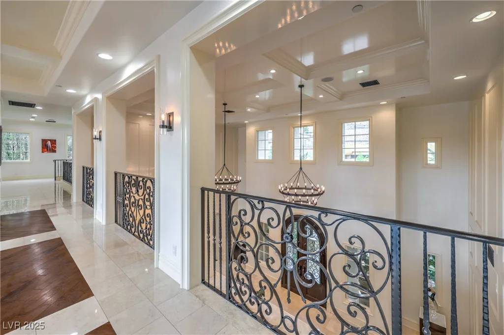 30 Augusta Canyon, Las Vegas, NV 89141