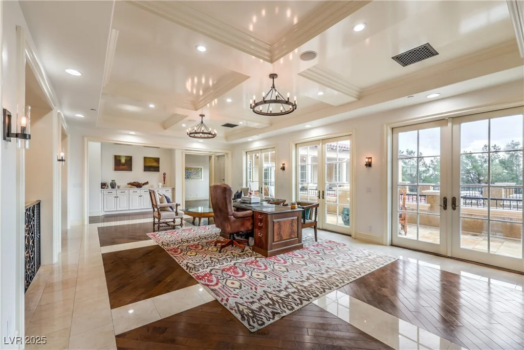 30 Augusta Canyon, Las Vegas, NV 89141