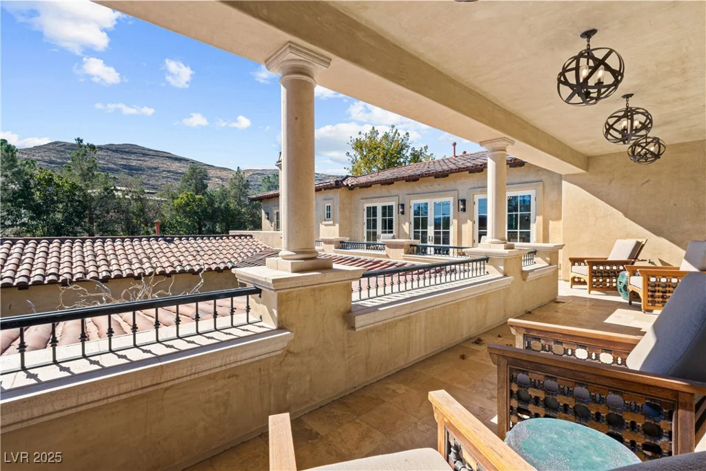30 Augusta Canyon, Las Vegas, NV 89141