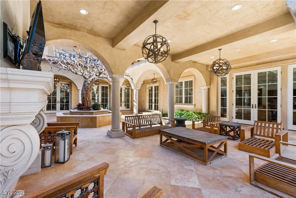 30 Augusta Canyon, Las Vegas, NV 89141