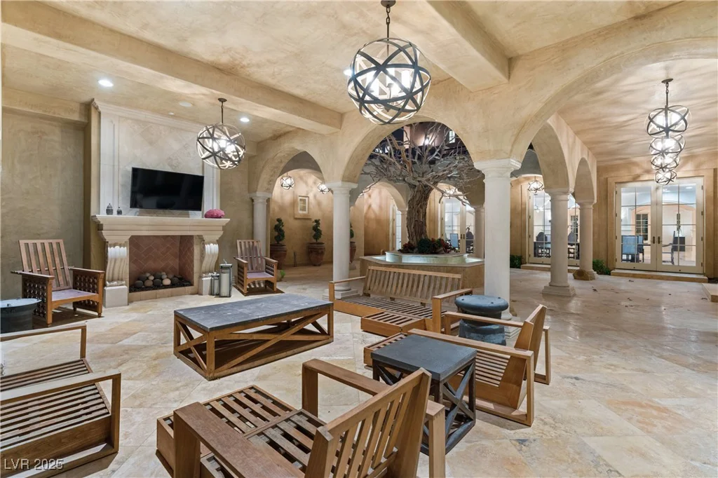 30 Augusta Canyon, Las Vegas, NV 89141