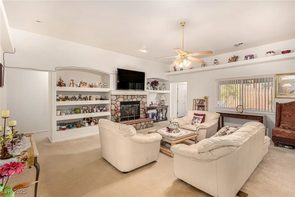 6781 Southgate, Pahrump, NV 89061