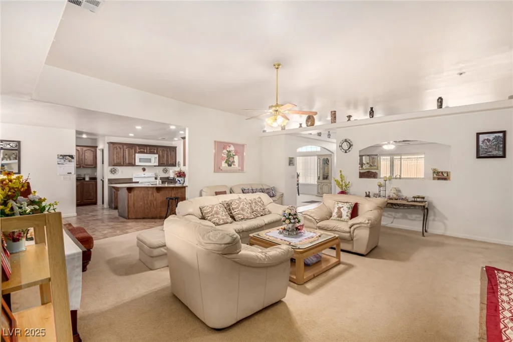 6781 Southgate, Pahrump, NV 89061