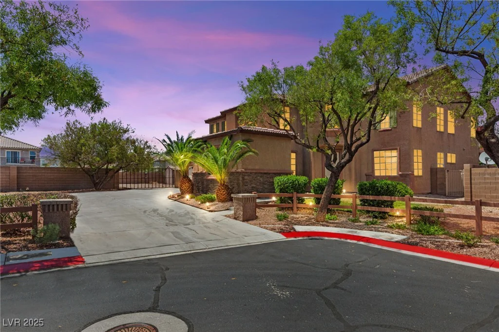7794 River Mist, Las Vegas, NV 89113