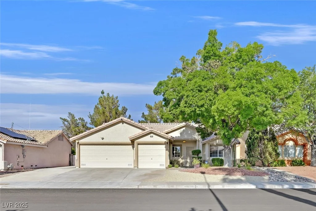 4624 Windy Hollow, Las Vegas, NV 89130