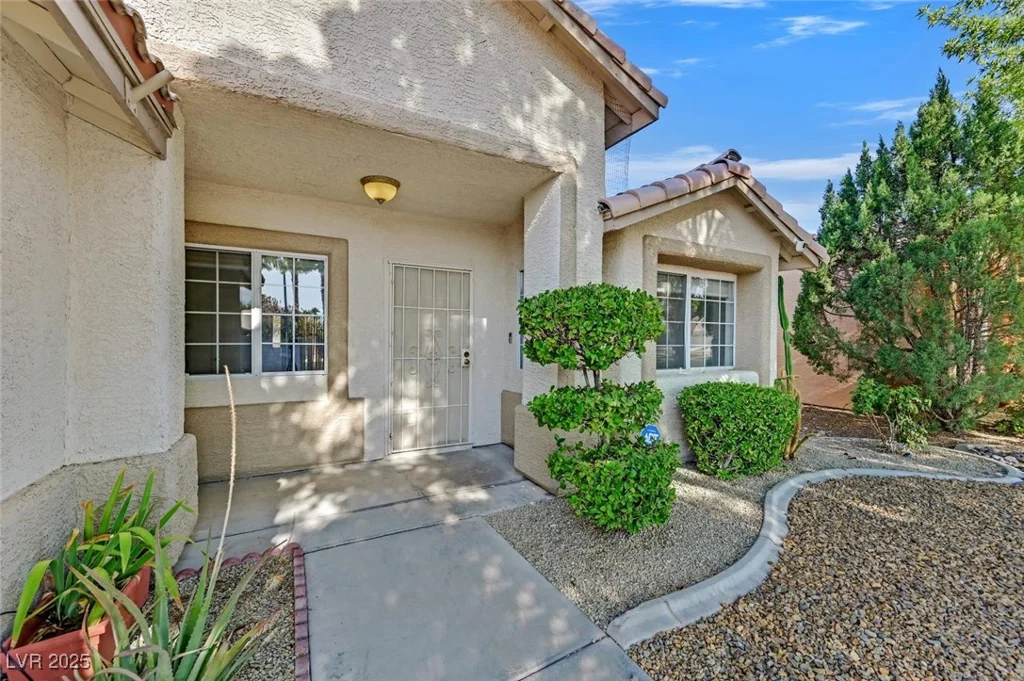 4624 Windy Hollow, Las Vegas, NV 89130