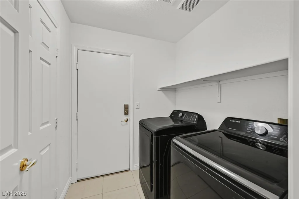 4624 Windy Hollow, Las Vegas, NV 89130