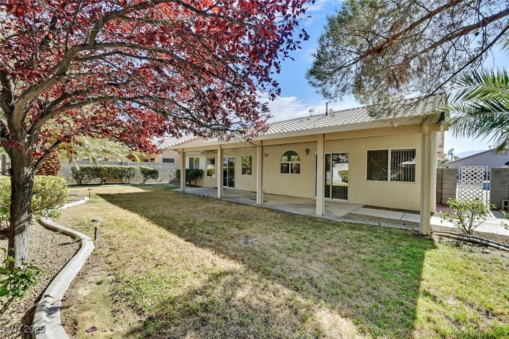 4624 Windy Hollow, Las Vegas, NV 89130