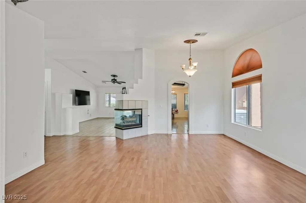 4624 Windy Hollow, Las Vegas, NV 89130