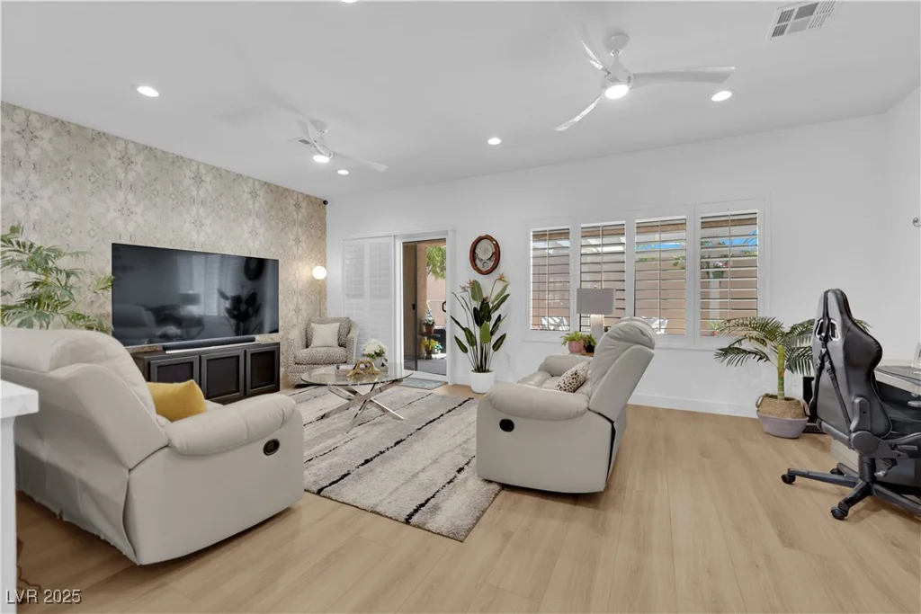 2279 Keego Harbor, Henderson, NV 89052