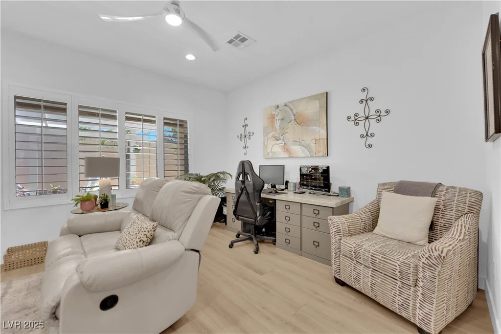 2279 Keego Harbor, Henderson, NV 89052
