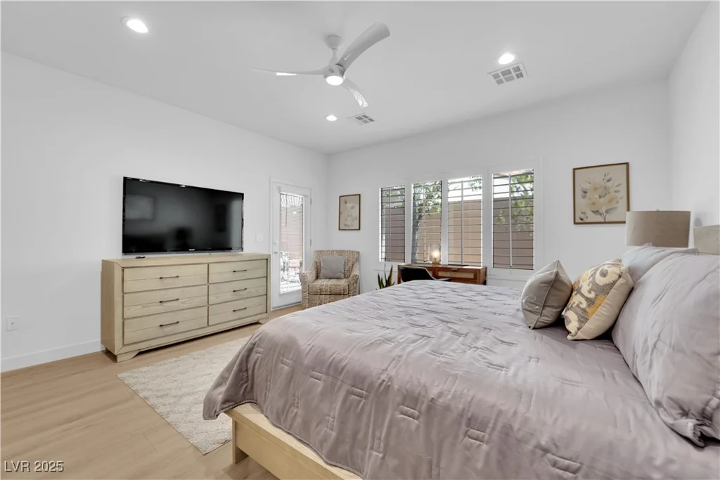 2279 Keego Harbor, Henderson, NV 89052