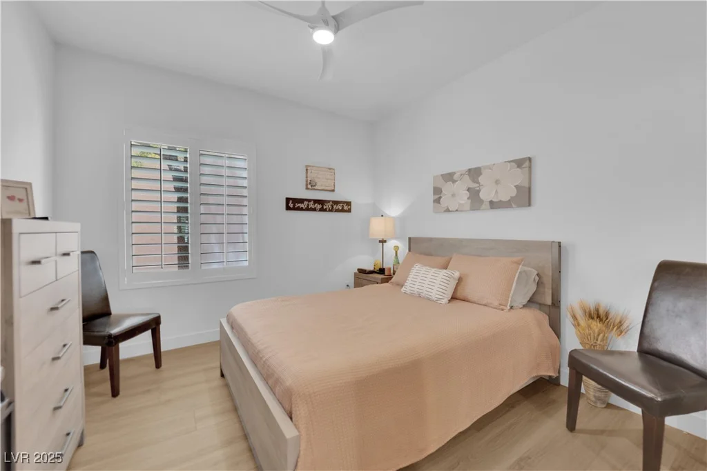2279 Keego Harbor, Henderson, NV 89052