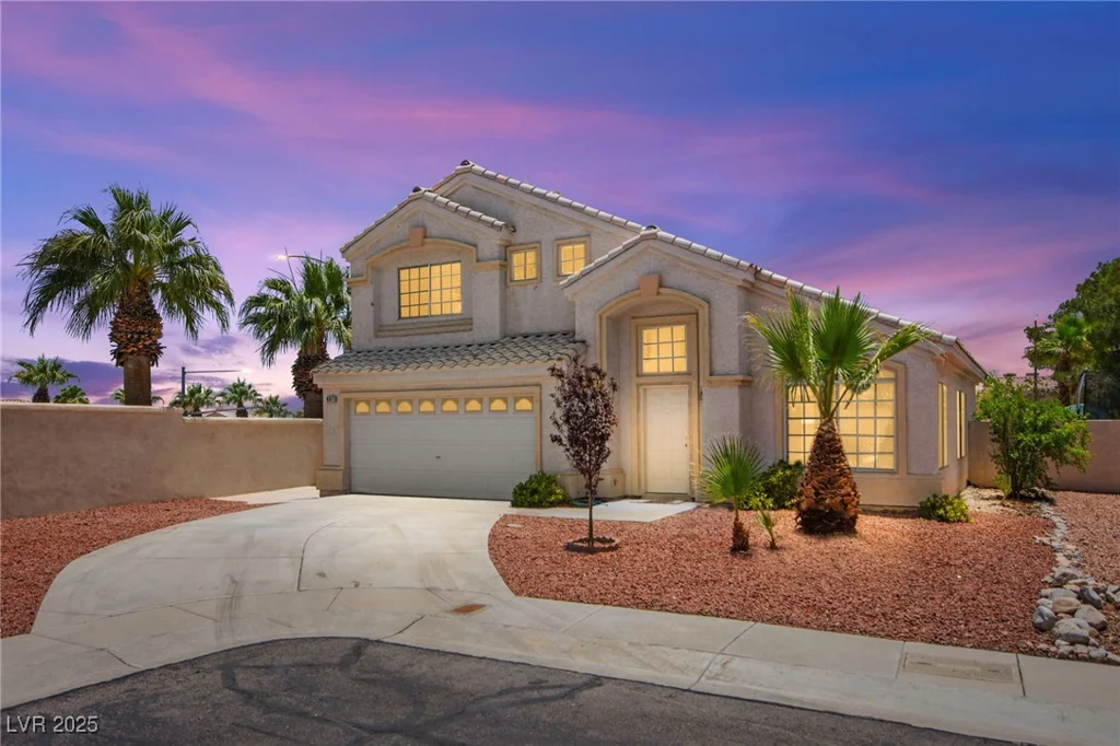 9011 Aldershot, Las Vegas, NV 89147