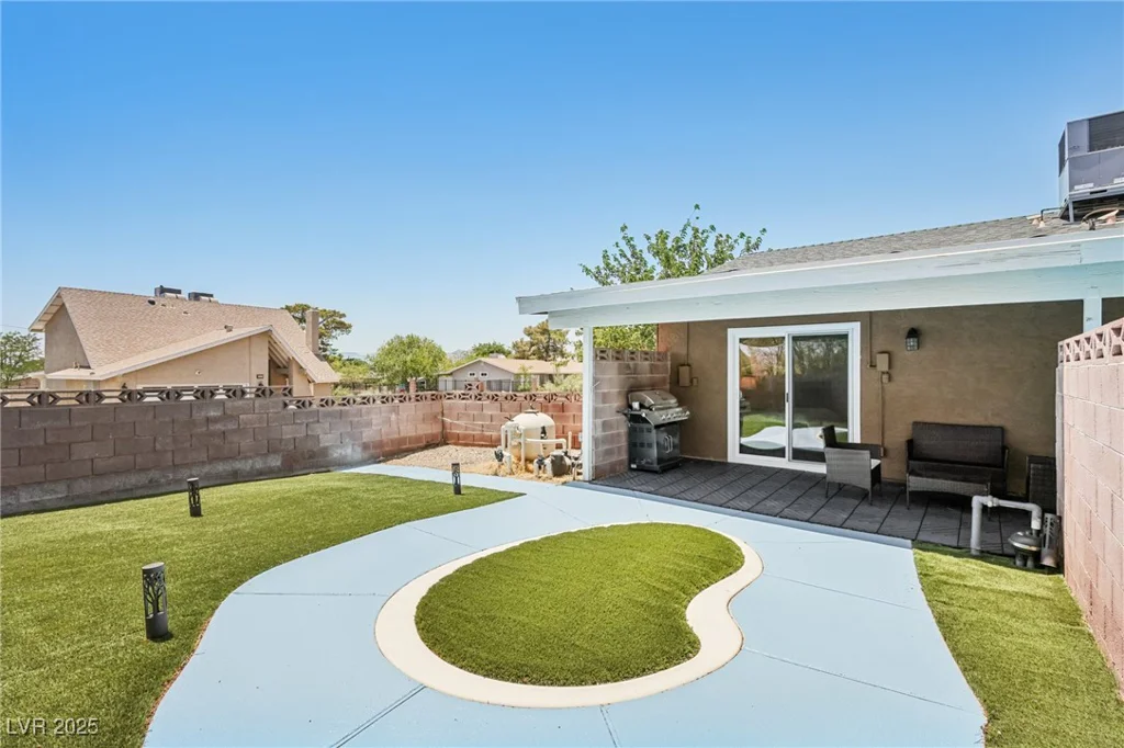 667 Del Prado, Boulder City, NV 89005